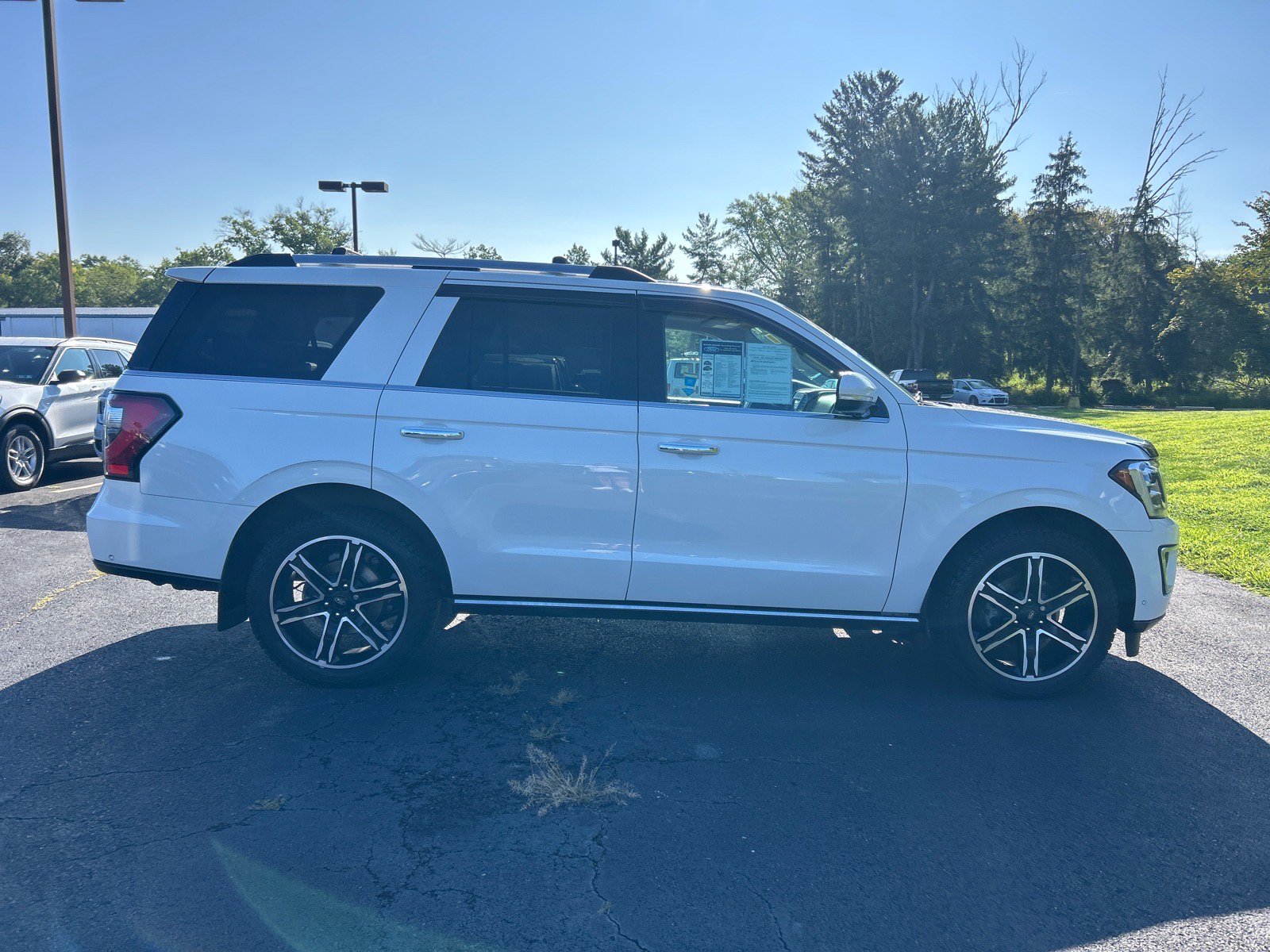 Certified 2021 Ford Expedition Limited AWD/4WD image 18