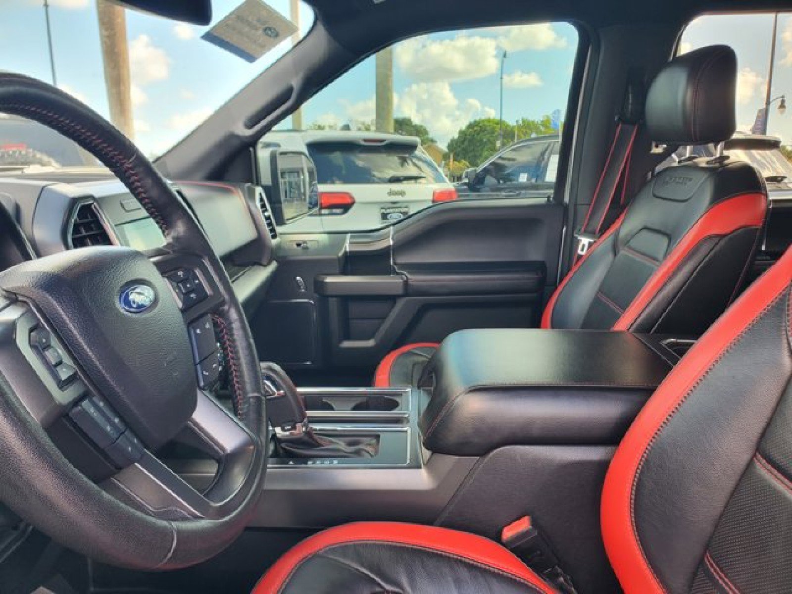 Certified 2019 Ford F150 Lariat image 10