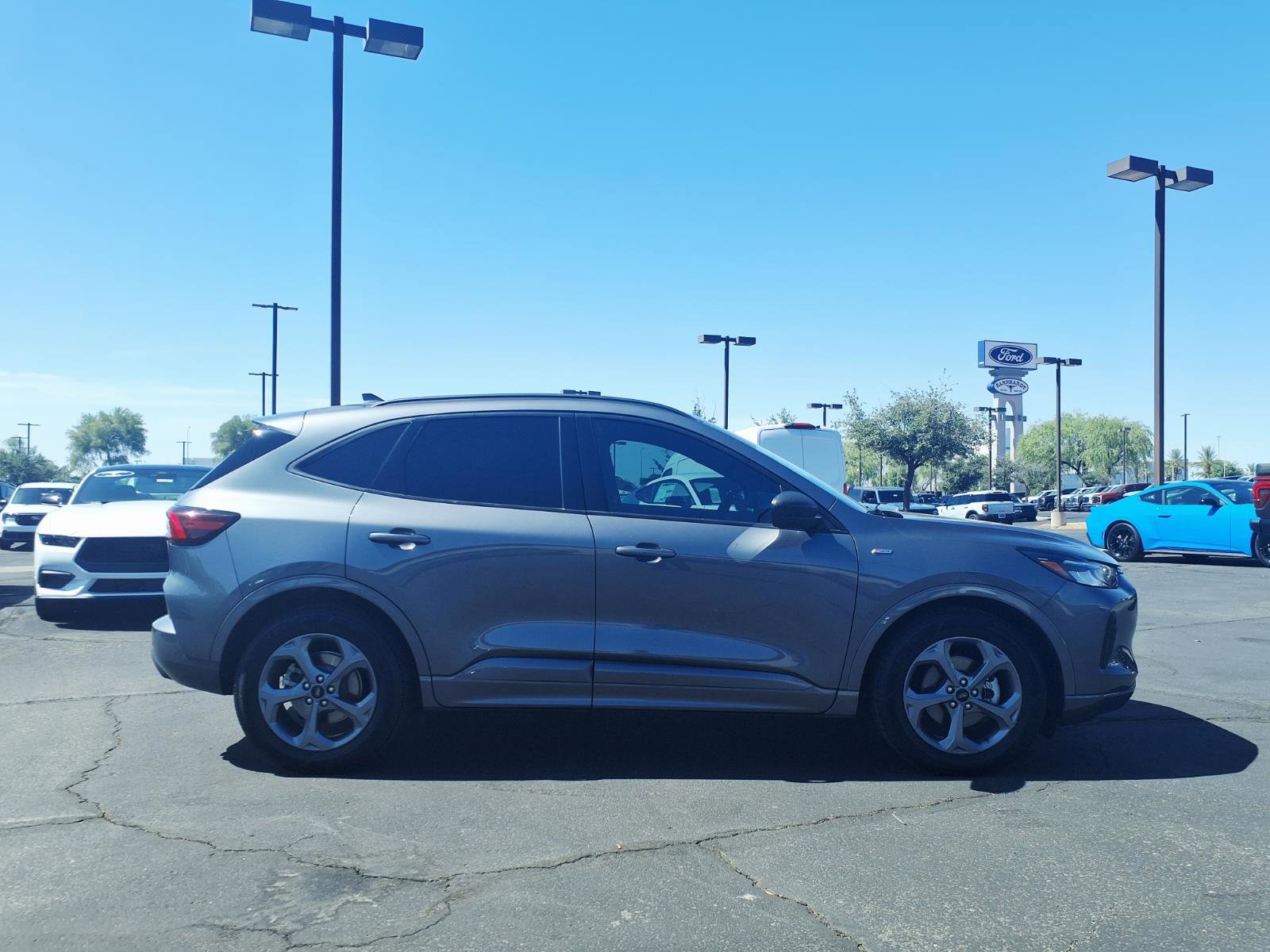 Certified 2023 Ford Escape ST-Line w/ Tech Pack #1 FWD image 7
