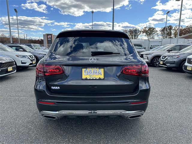 Used 2020 Mercedes-Benz GLC 300 4MATIC image 4