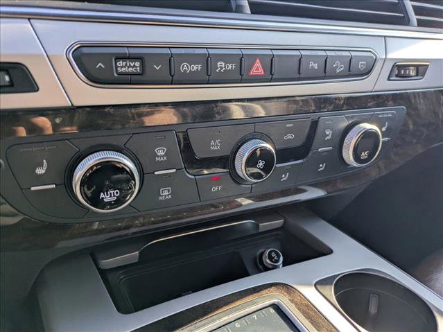 Used 2019 Audi Q7 2.0T Premium w/ Convenience Package AWD/4WD image 12