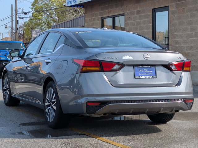 Used 2024 Nissan Altima 2.5 SV FWD image 6