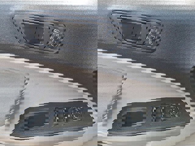 Certified 2018 Ford EcoSport S image 15