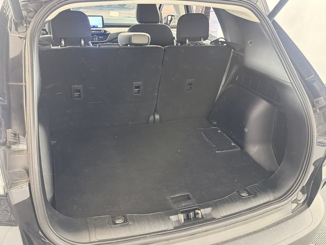 Certified 2022 Ford Escape SE w/ SE Sport Appearance Package FWD image 21