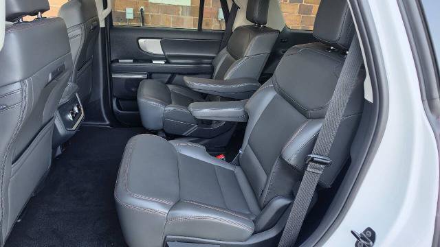 Certified 2025 Ford Expedition Active AWD/4WD image 11