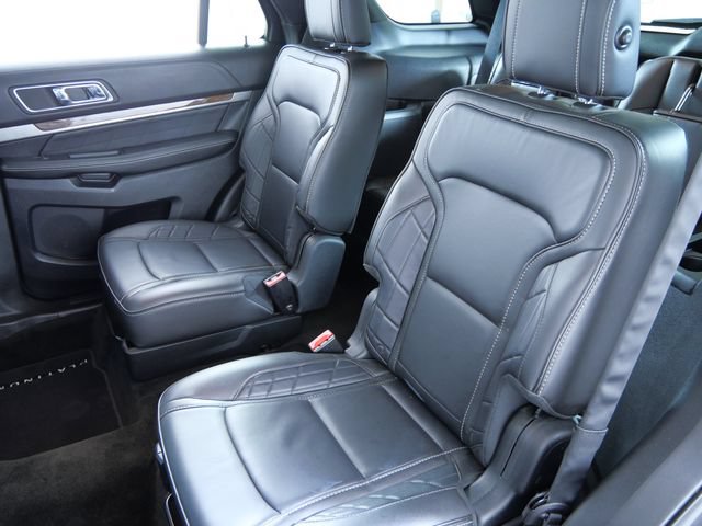 Certified 2018 Ford Explorer Platinum AWD/4WD image 11