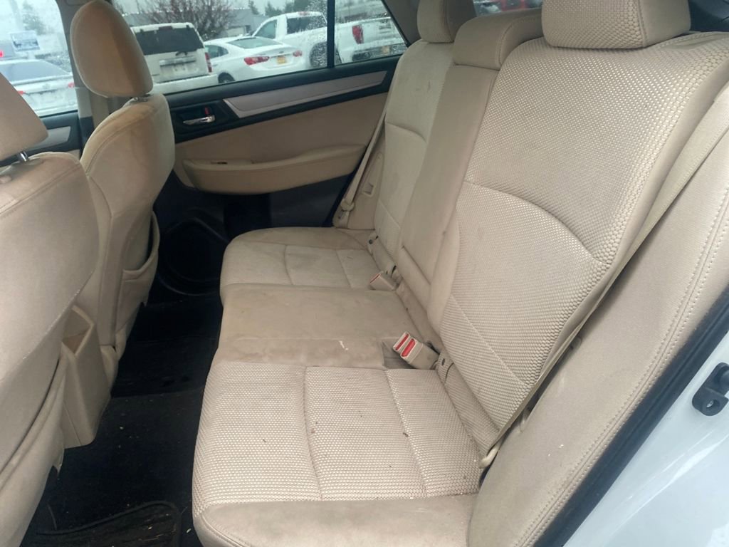 Used 2017 Subaru Outback 2.5i Premium image 9