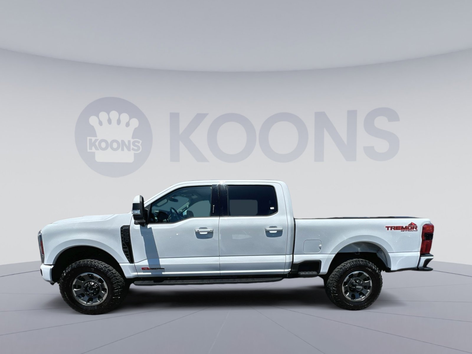 Certified 2023 Ford F250 Lariat w/ Tremor Off-Road Package AWD/4WD image 7
