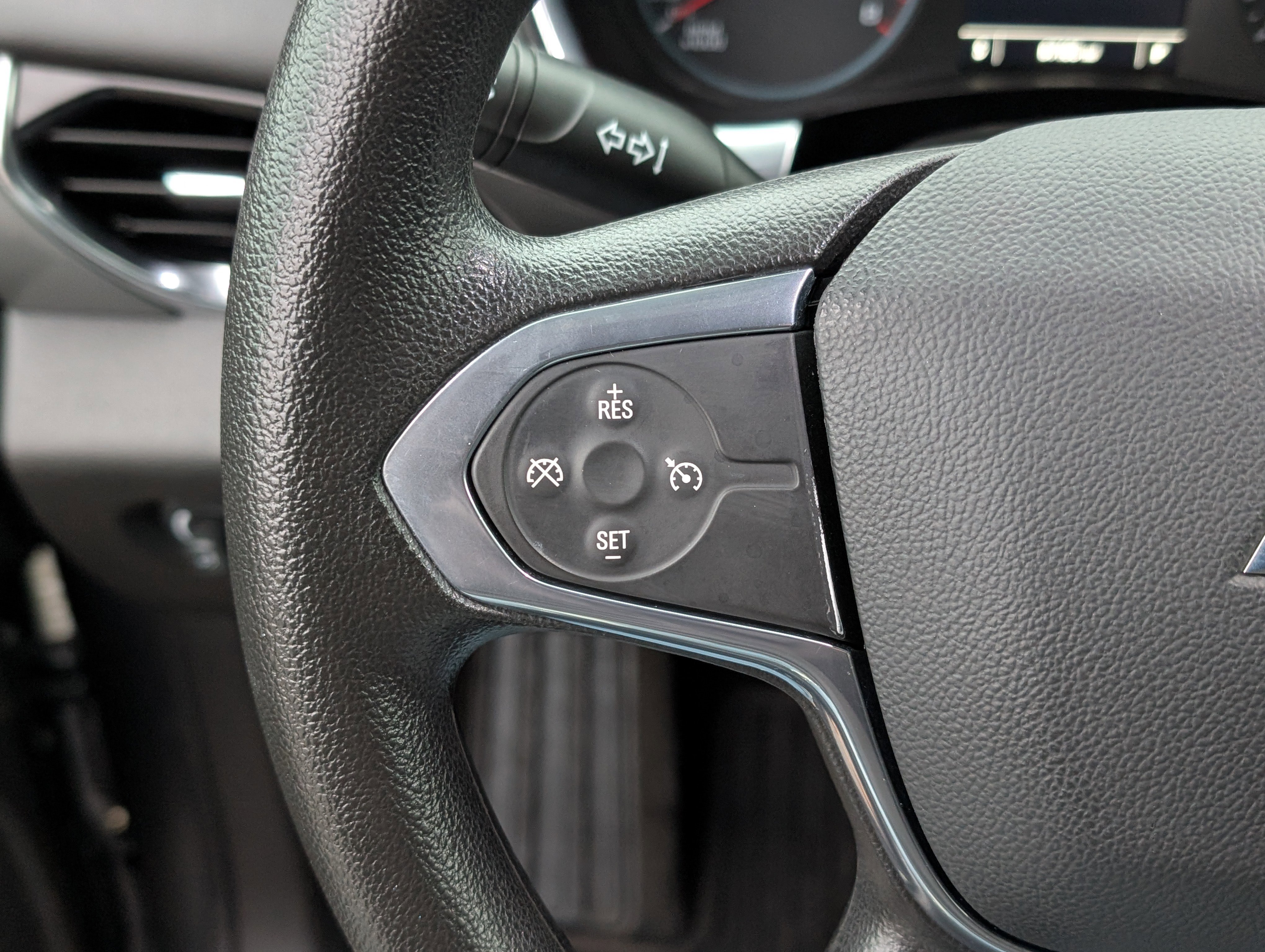 Used 2020 Chevrolet Traverse LS w/ LPO, Blackout Package image 21