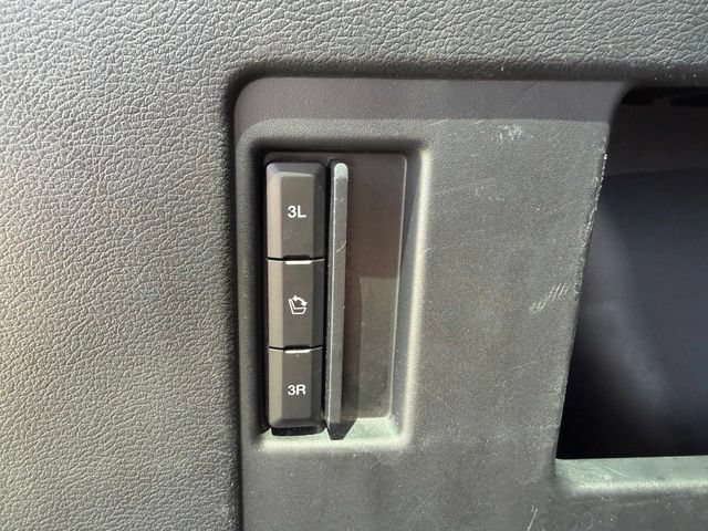 Certified 2024 Ford Expedition XLT RWD image 8