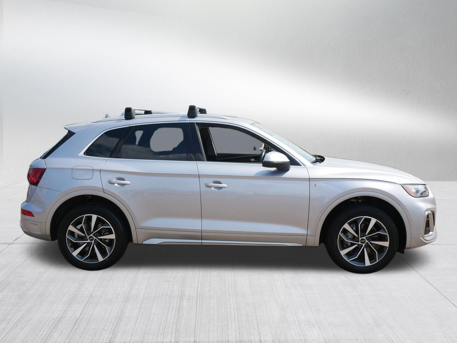 Used 2024 Audi Q5 2.0T Premium Plus AWD/4WD image 8