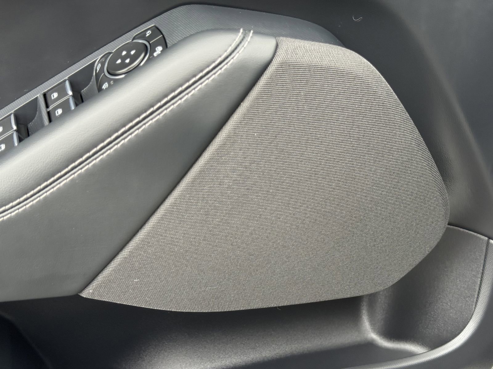 Certified 2024 Ford Mustang Mach-E Select w/ Comfort Package Lite image 20