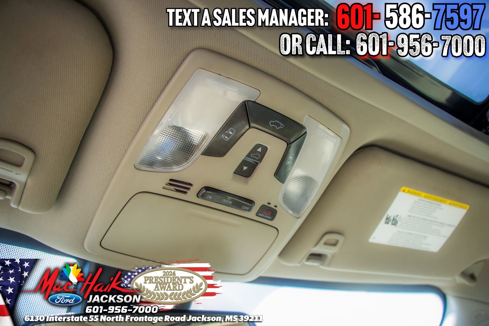 Used 2019 Toyota Sienna XLE w/ XLE Navigation Package FWD image 18