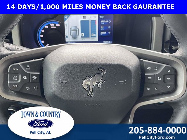 Certified 2024 Ford Bronco Outer Banks w/ Sasquatch Package image 18