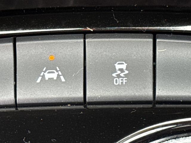 Used 2022 Buick Encore GX Select FWD image 36