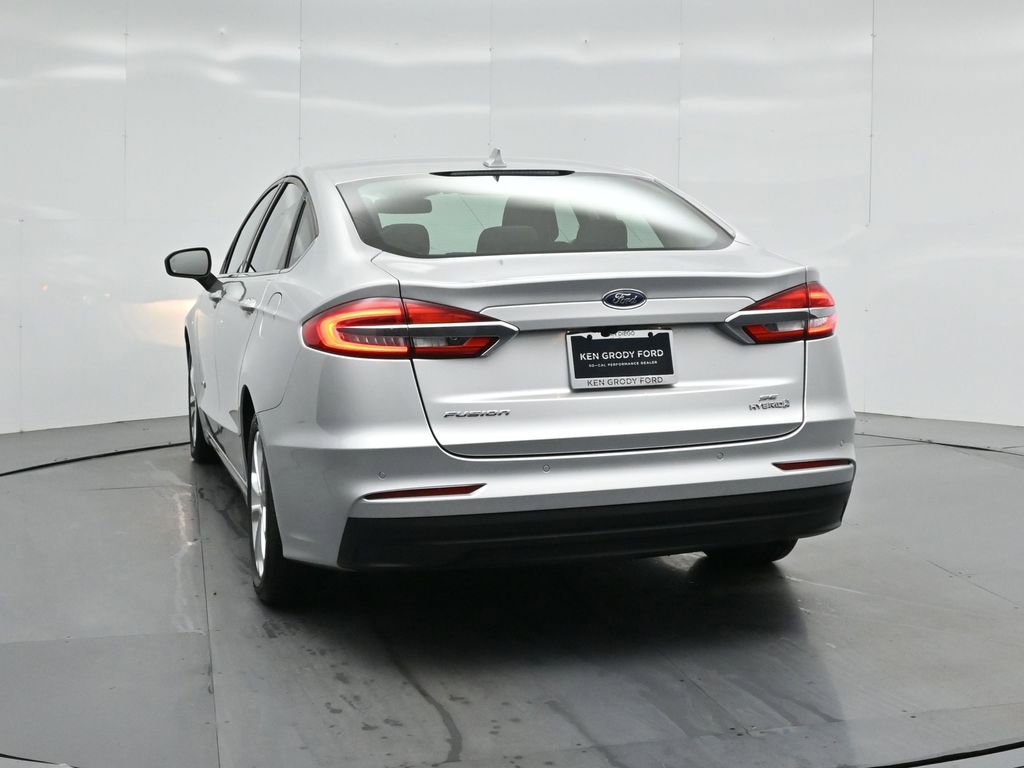 Certified 2019 Ford Fusion SE FWD image 27