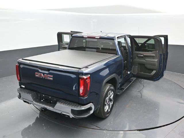 Used 2023 GMC Sierra 1500 SLT w/ SLT Premium Package AWD/4WD image 28