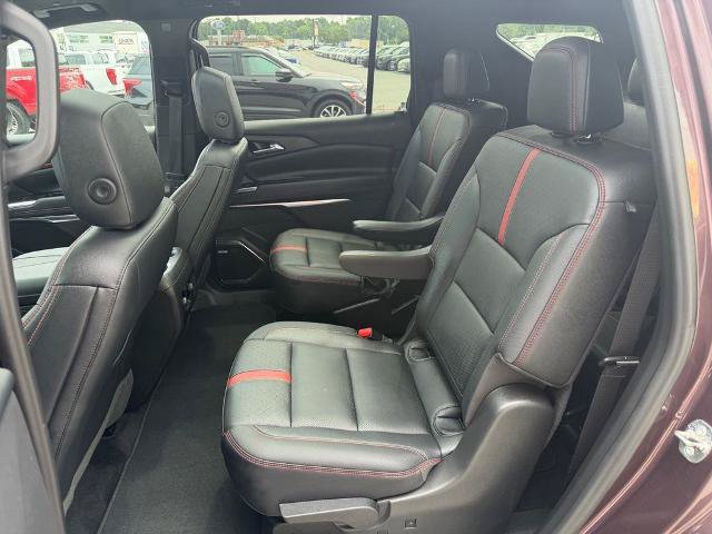 Used 2024 Chevrolet Traverse RS AWD/4WD image 13
