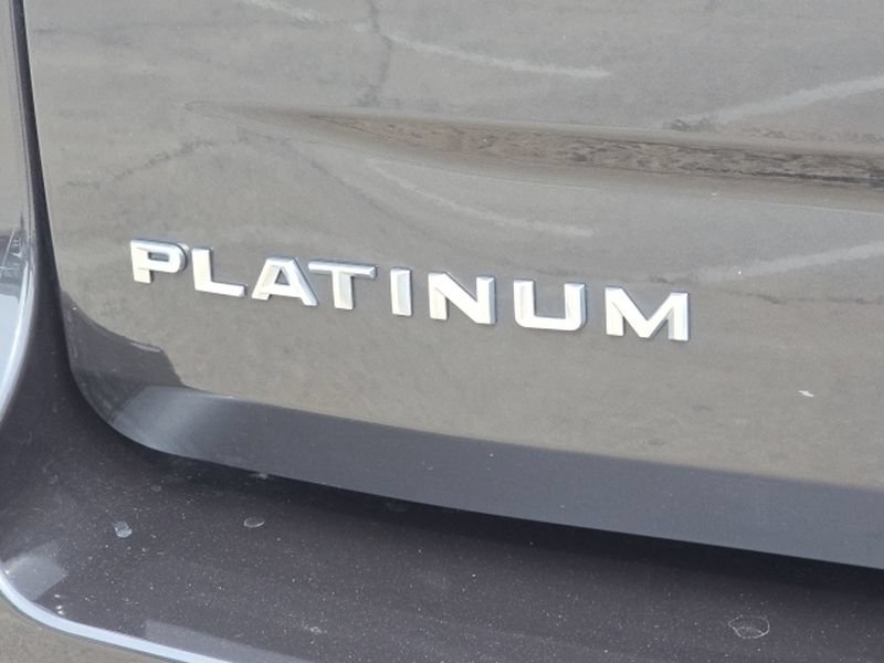 Certified 2025 Ford Expedition Platinum w/ Driver's Package AWD/4WD image 7