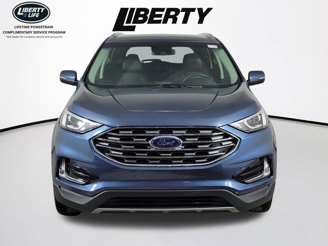 Certified 2019 Ford Edge Titanium w/ Cold Weather Package AWD/4WD image 9