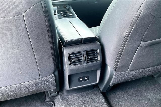 Used 2024 Nissan Rogue SV FWD image 28