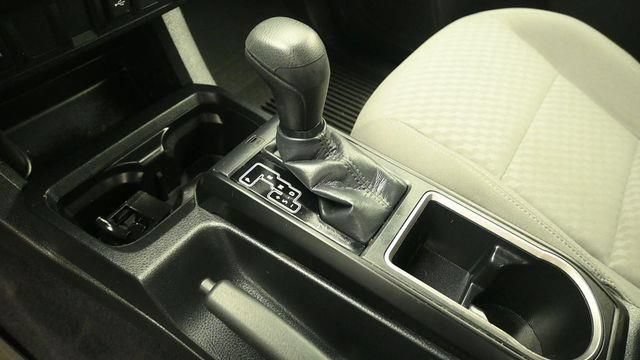 Used 2023 Toyota Tacoma SR AWD/4WD image 19
