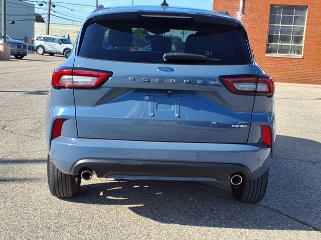 Certified 2024 Ford Escape ST-Line w/ Tech Pack #1 AWD/4WD image 22