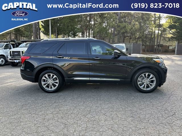 Certified 2023 Ford Explorer Limited w/ Limited Technology Package AWD/4WD image 9