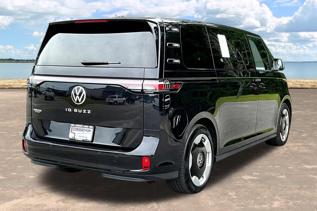 Used 2025 Volkswagen ID. Buzz Pro S RWD image 8