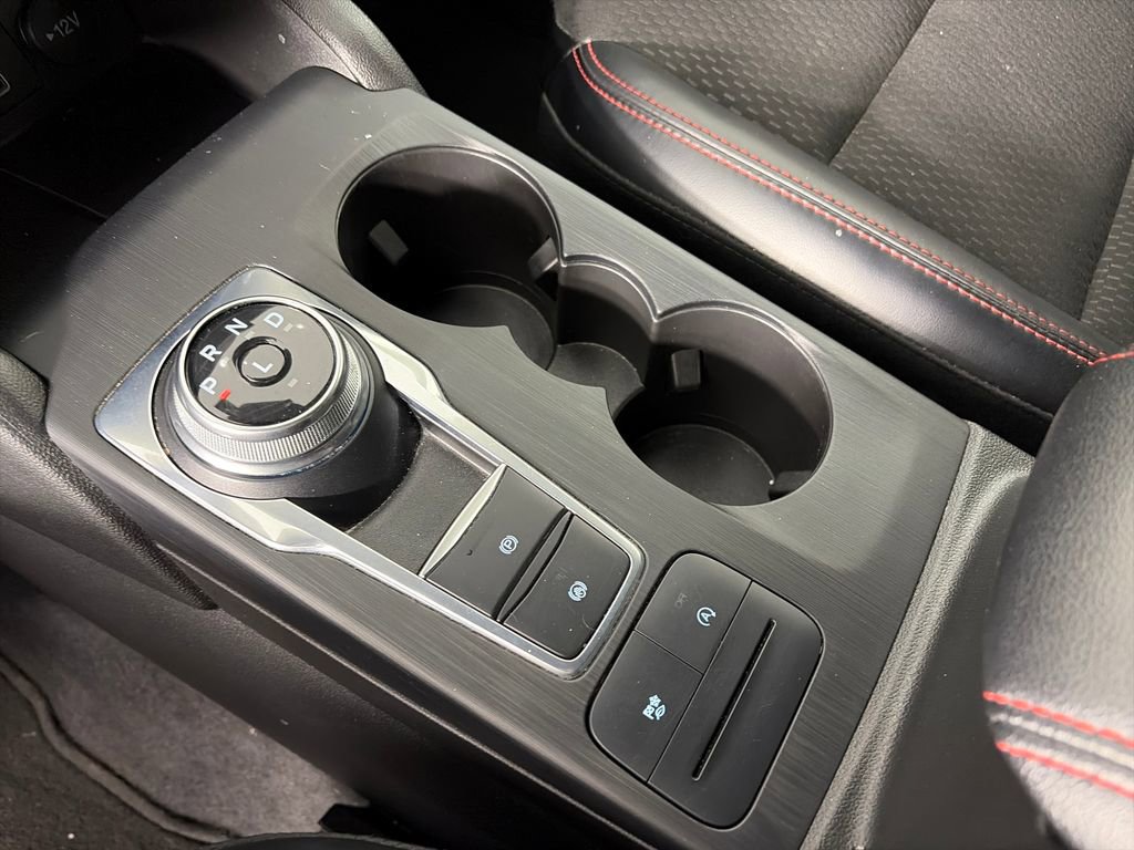 Certified 2025 Ford Escape ST-Line Select AWD/4WD image 22