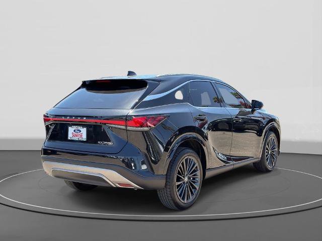 Used 2025 Lexus RX 350 Premium w/ Convenience Package FWD image 5