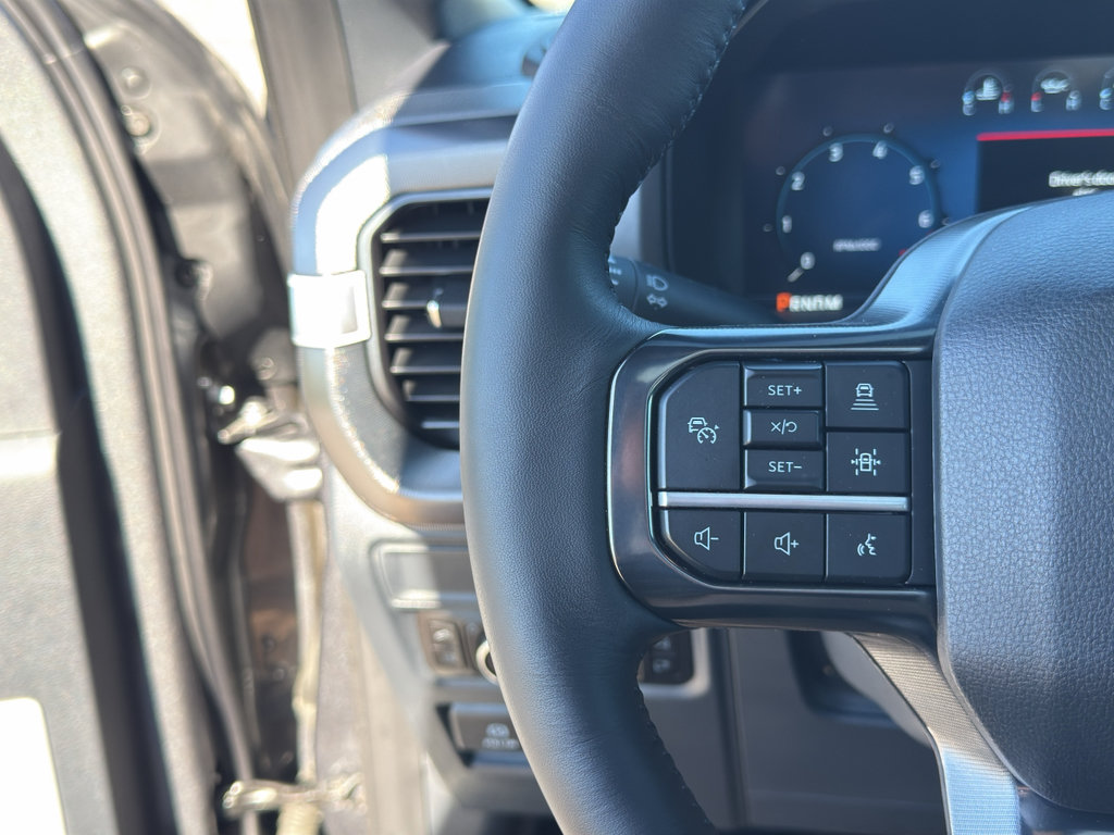 Certified 2025 Ford F150 Platinum AWD/4WD image 35