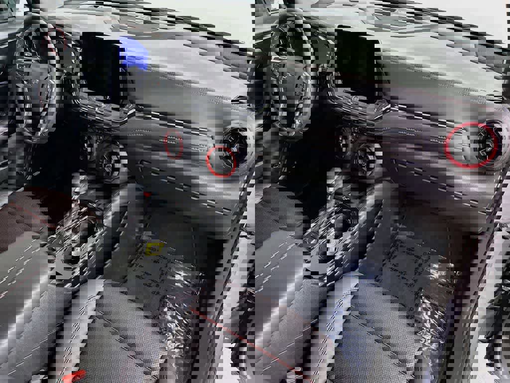 Used 2025 Chevrolet Blazer RS image 34