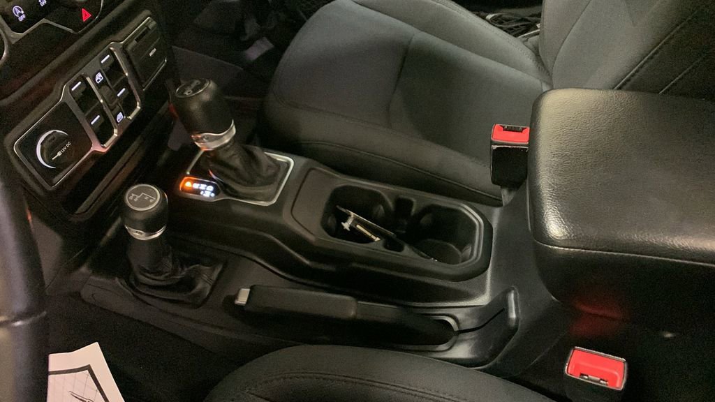 Used 2020 Jeep Wrangler Unlimited Sport S image 39