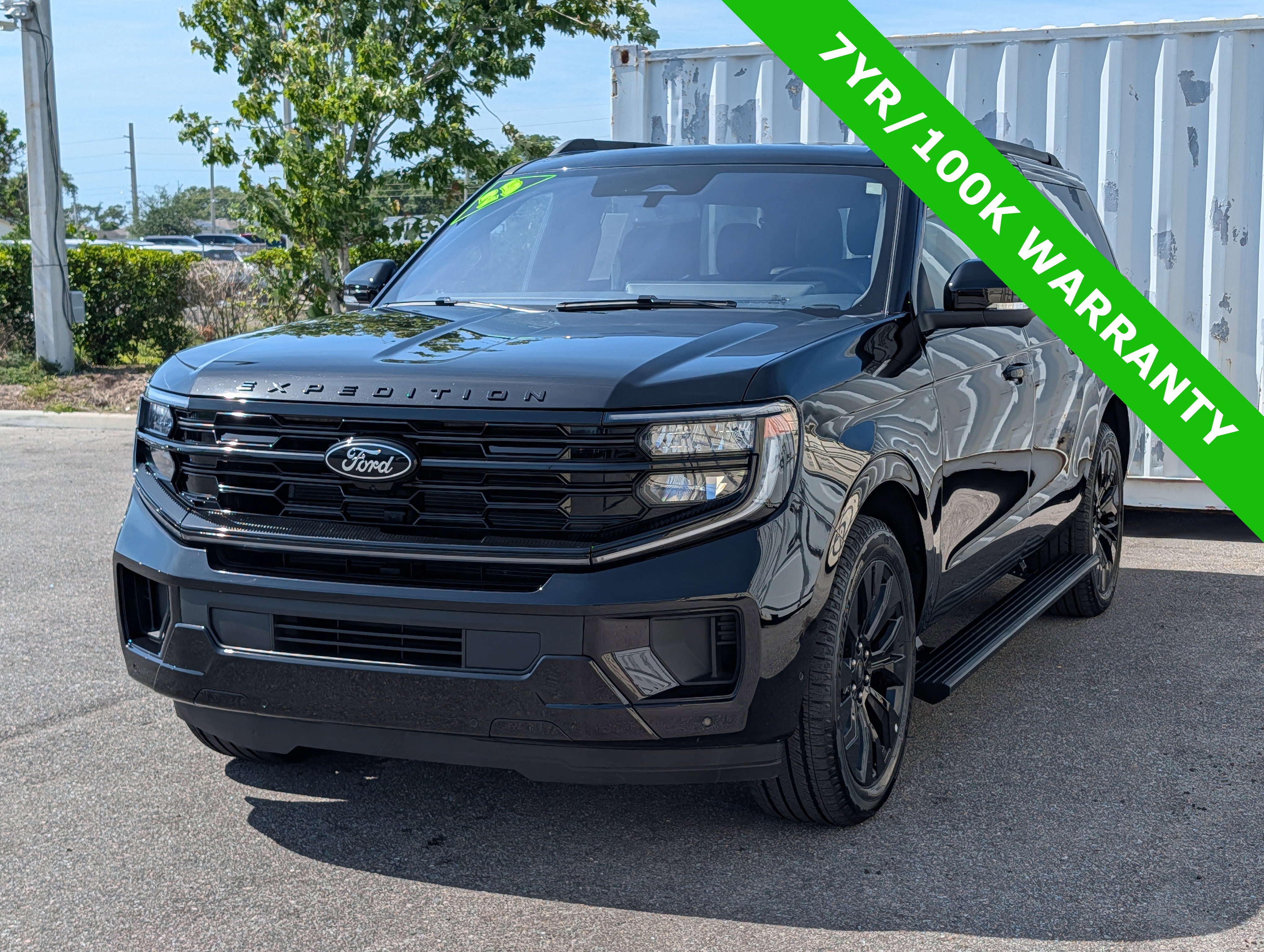 Certified 2025 Ford Expedition Max Platinum w/ Stealth Appearance Package AWD/4WD image 7