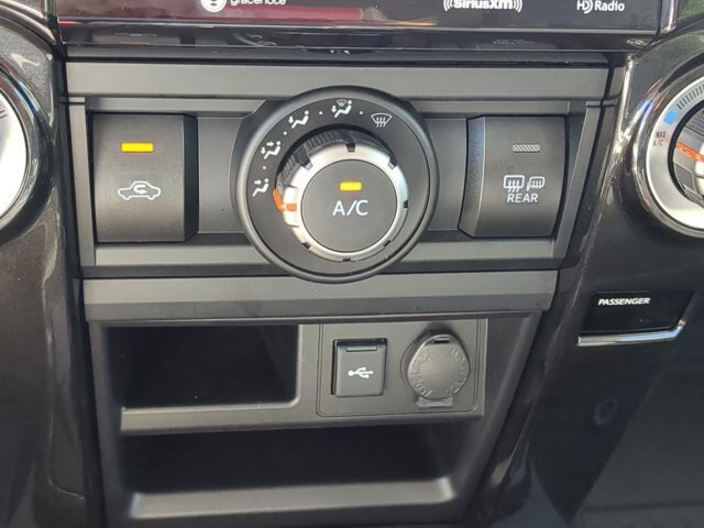 Used 2024 Toyota 4Runner TRD Off-Road Premium w/ Moonroof Package AWD/4WD image 25
