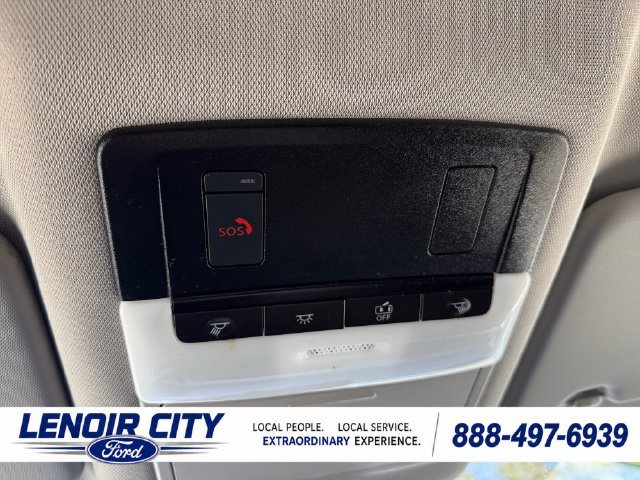 Used 2024 Nissan Rogue SV AWD/4WD image 30