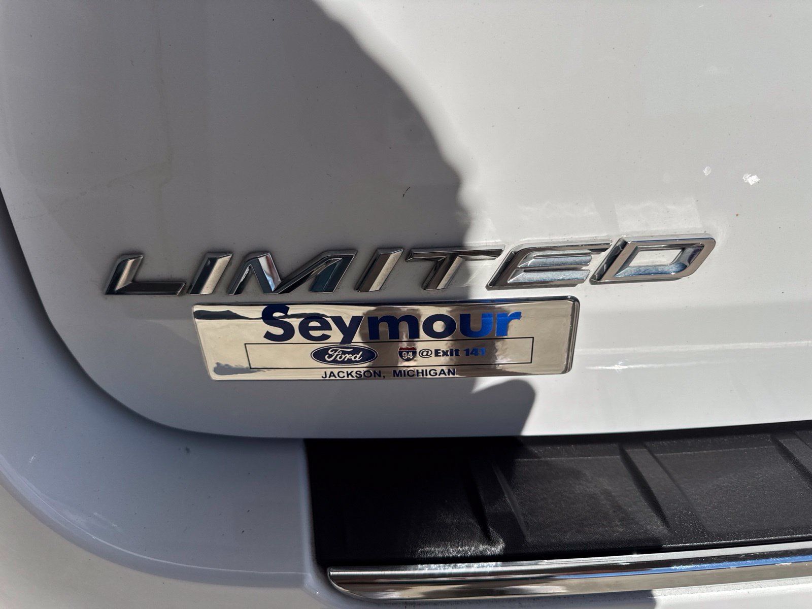 Certified 2024 Ford Explorer Limited w/ Equipment Group 301A AWD/4WD image 16