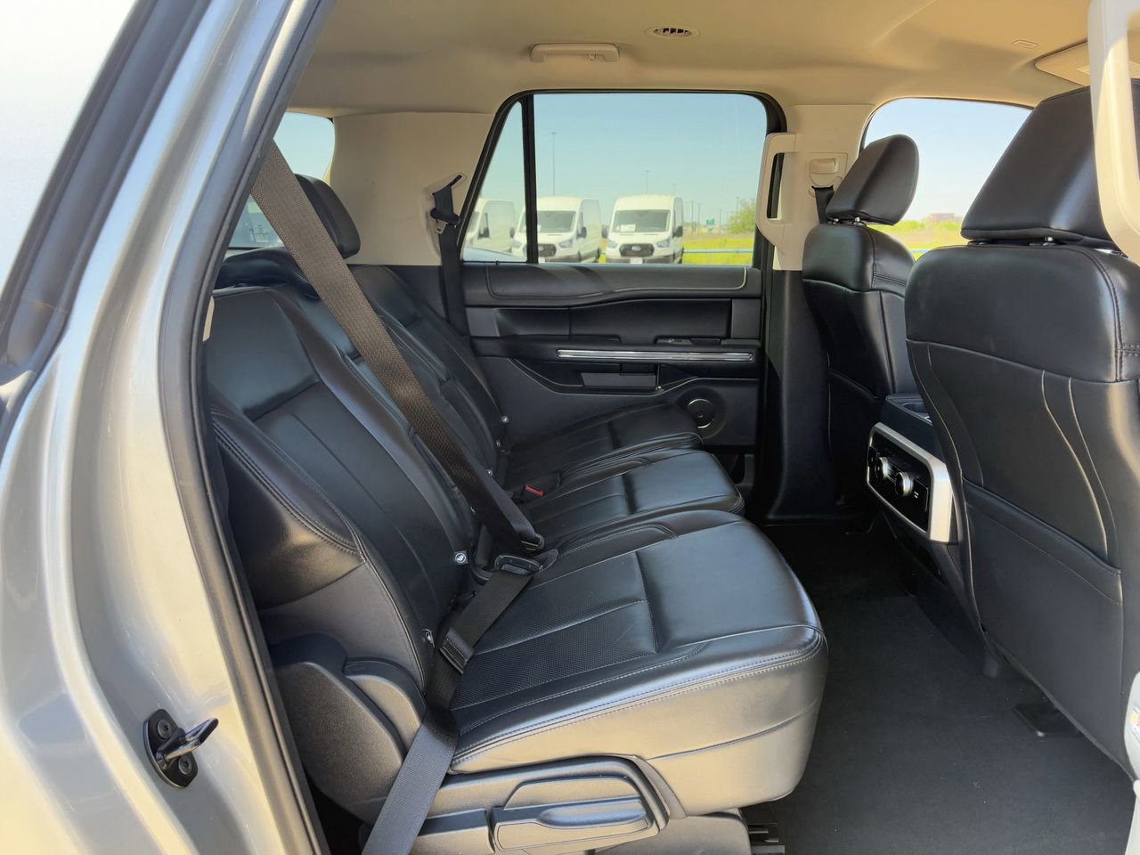 Certified 2024 Ford Expedition Max XLT image 30
