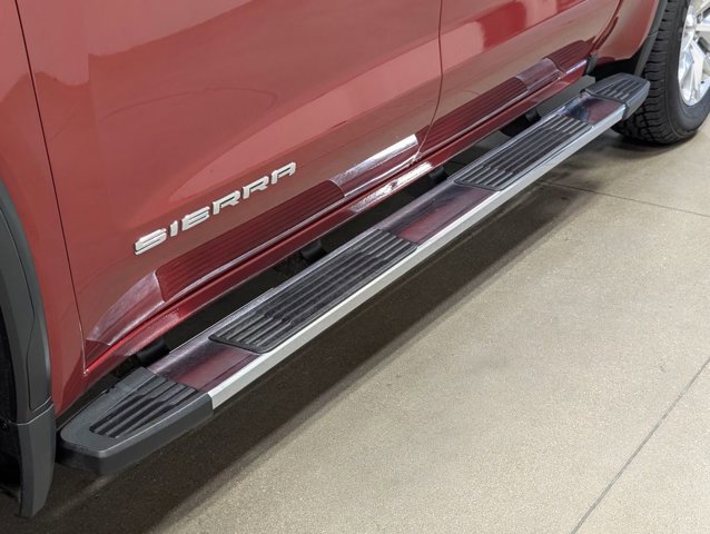 Used 2019 GMC Sierra 1500 SLT AWD/4WD image 19