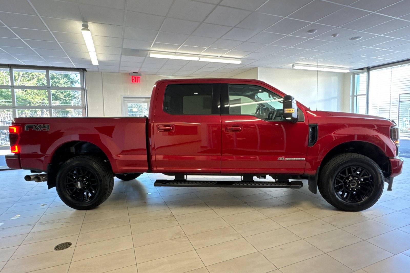 Certified 2021 Ford F350 Lariat image 3