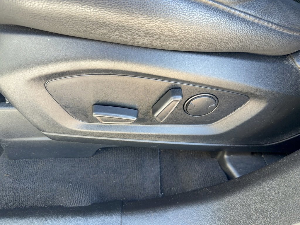 Certified 2022 Ford Explorer Limited w/ Limited Technology Package image 36