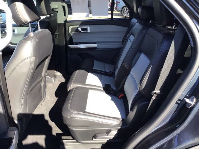 Certified 2023 Ford Explorer XLT w/ Equipment Group 202A AWD/4WD image 24