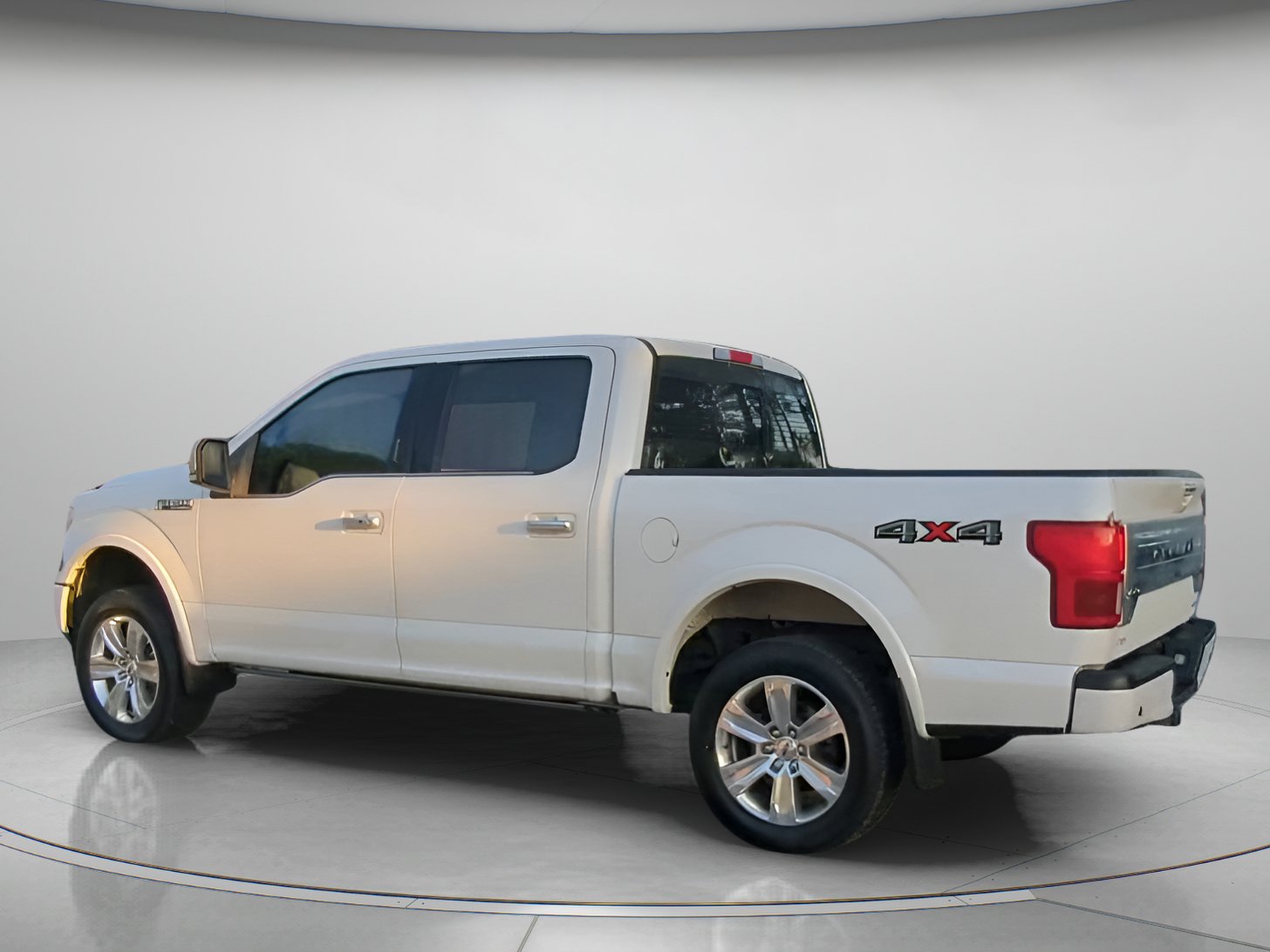 Certified 2019 Ford F150 Platinum AWD/4WD image 19