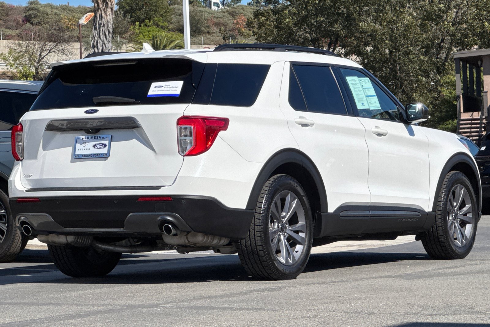 Certified 2023 Ford Explorer XLT w/ Equipment Group 202A RWD image 3