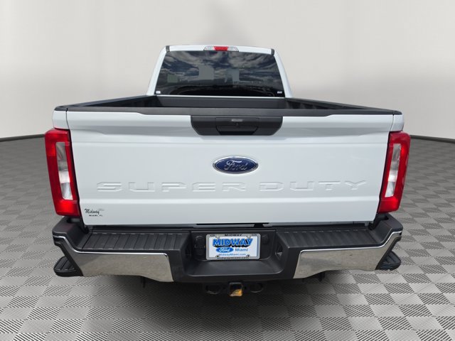Certified 2026 Ford F350 XLT AWD/4WD image 5