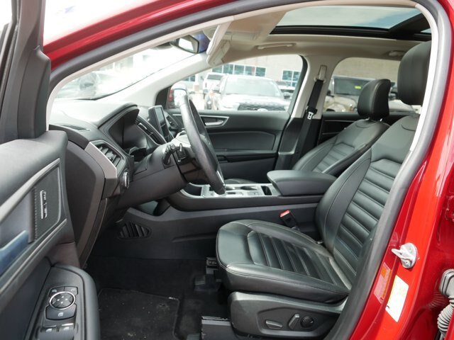 Certified 2022 Ford Edge SEL w/ Convenience Package AWD/4WD image 13