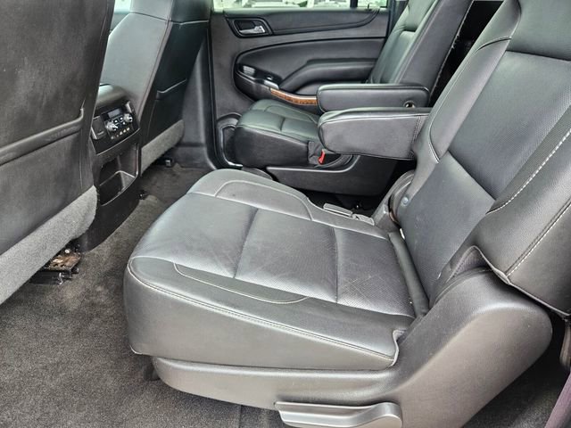 Used 2017 Chevrolet Suburban Premier RWD image 17
