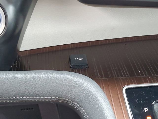 Used 2023 Toyota Sienna XLE image 21