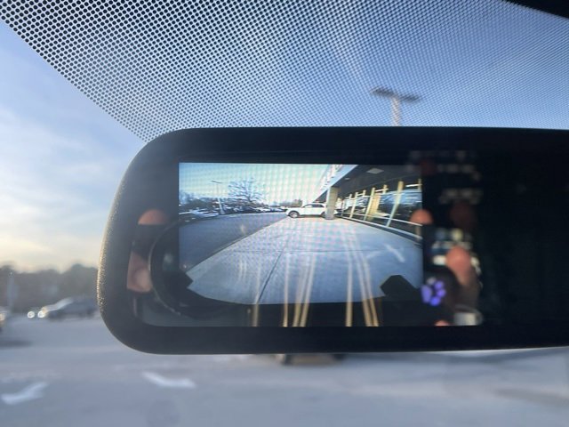 Used 2024 Chevrolet Express 2500 Work Van w/ Driver Convenience Package image 23